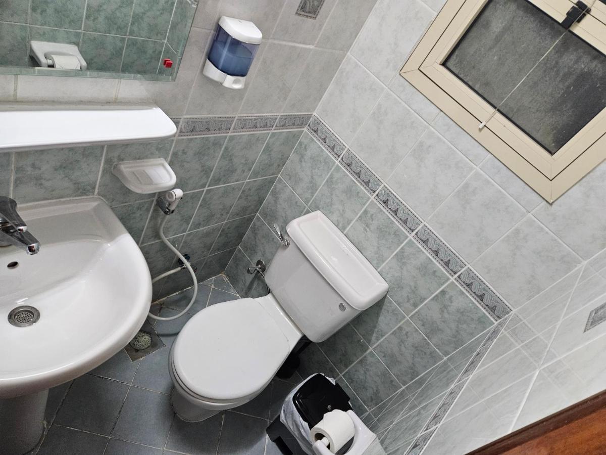 Oasis Hostel Abú Dhabí Exteriér fotografie