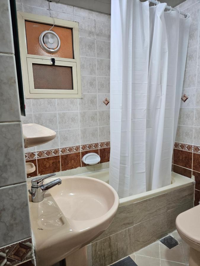 Oasis Hostel Abú Dhabí Exteriér fotografie